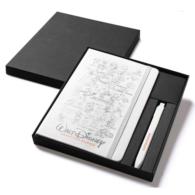 Moleskine Classic Large Notebook & Go Pen Set (White)